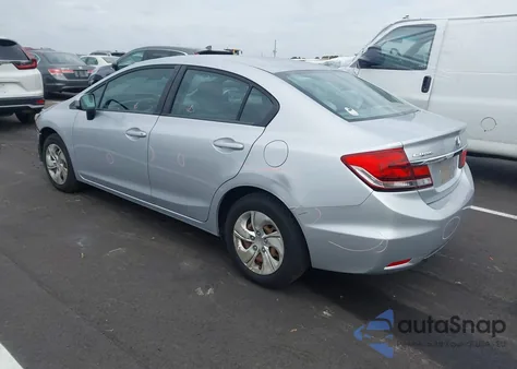 2015 Honda Civic Lx z USA, uszkodzony, nr VIN 2HGFB2F54FH549323